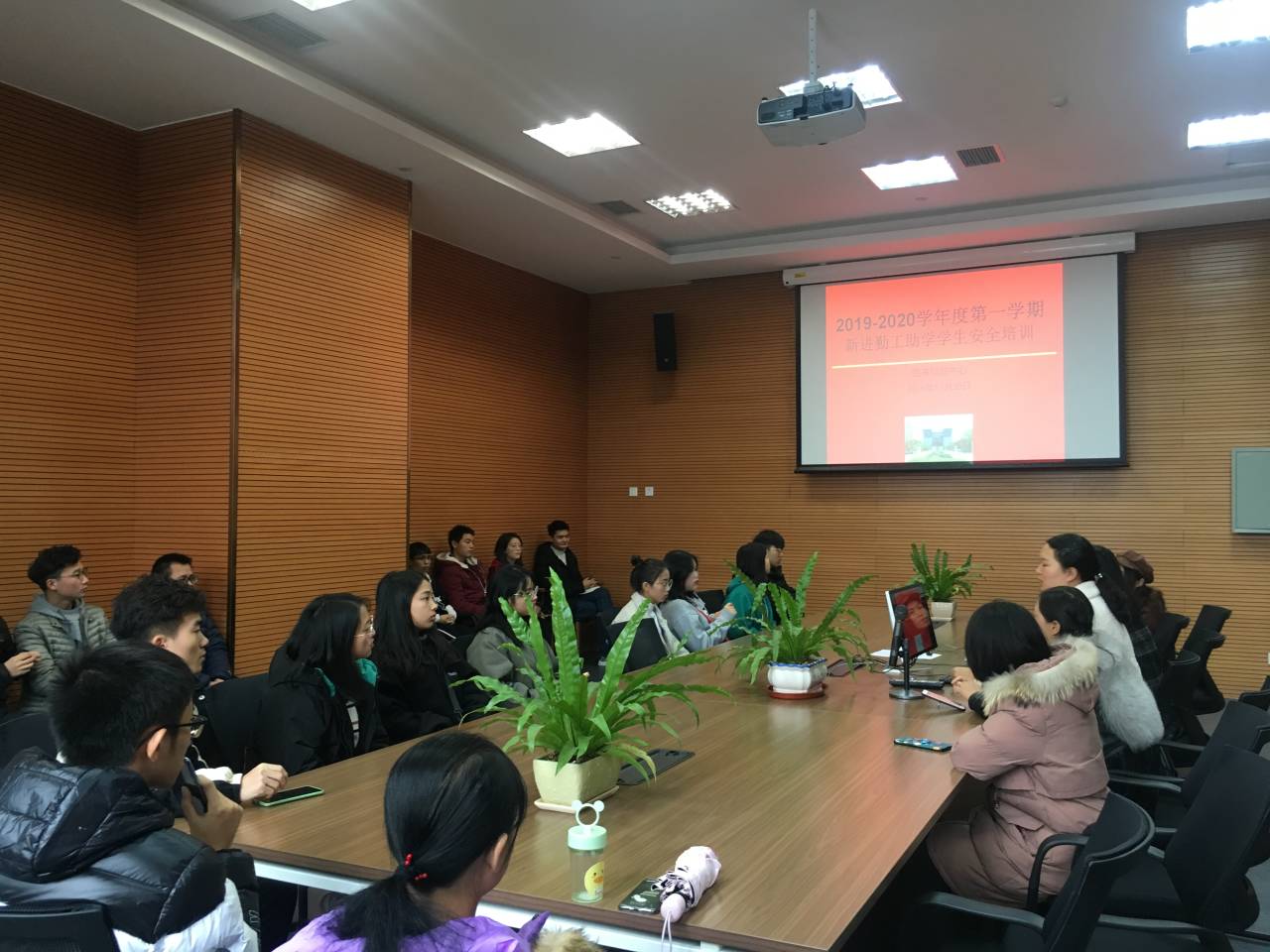 1575205783322781.jpg 1575205783322781.jpg