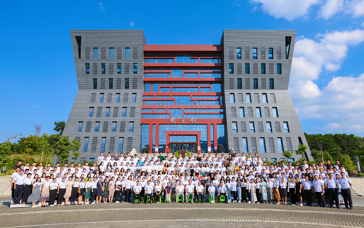 1626331185661441.jpg ALL1800.jpg