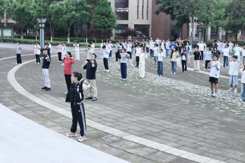 mmexport1749003493580